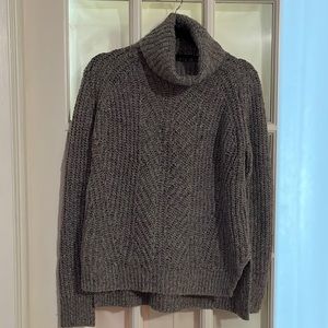 Madewell grey color specked oversize cowl neck, size xs